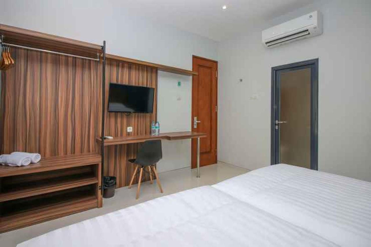 Kencana Residence Surabaya Exterior foto